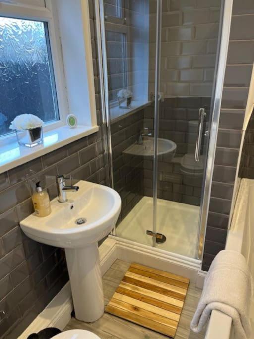 Oakstays Forest Hall Экстерьер фото